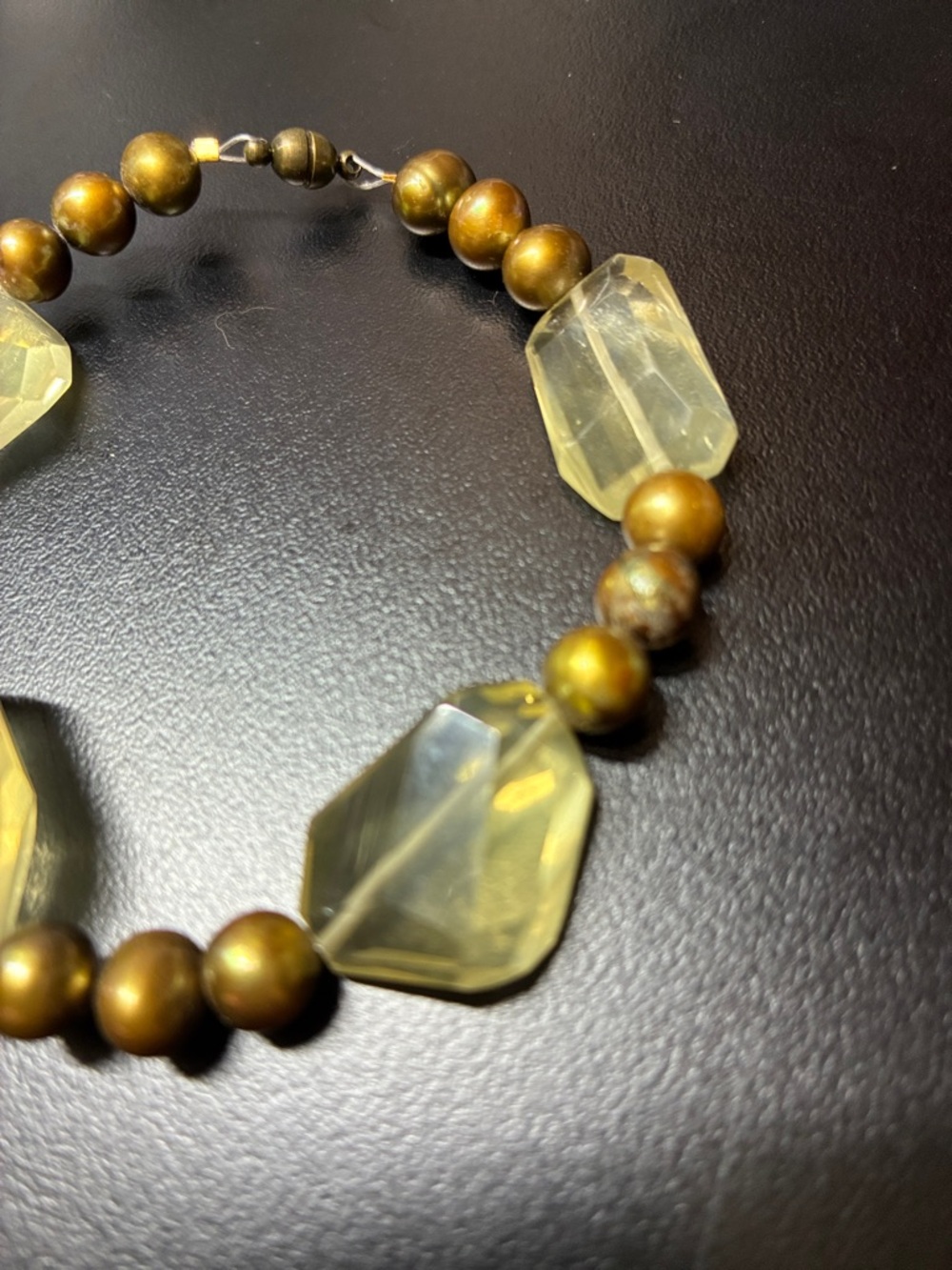 Israeli Cut natural lemon quartz gemstone and pearl magnetic clasp Bracelet - Picture 4 of 16